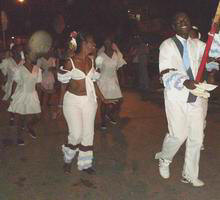 20080814054743-cienfuegos-carnavales-03.jpg